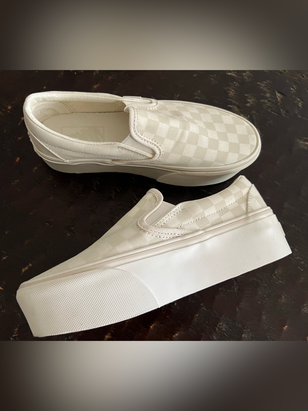 VANS PLATFORM SLIP ON 🤍